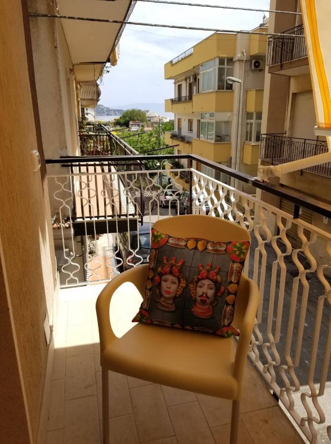 Giori Bed and Breakfast Giardini-Naxos Buitenkant foto