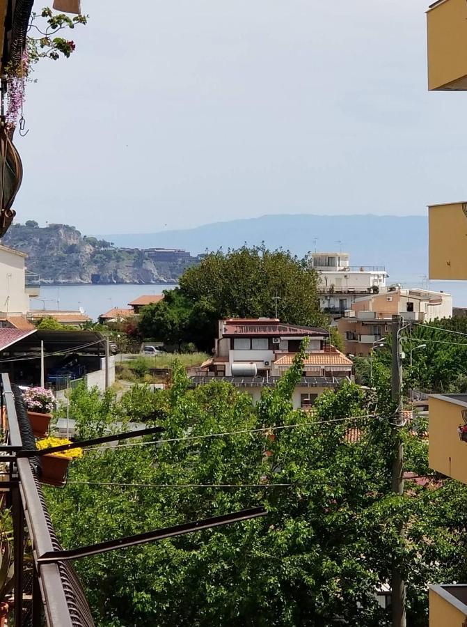 Giori Bed and Breakfast Giardini-Naxos Buitenkant foto