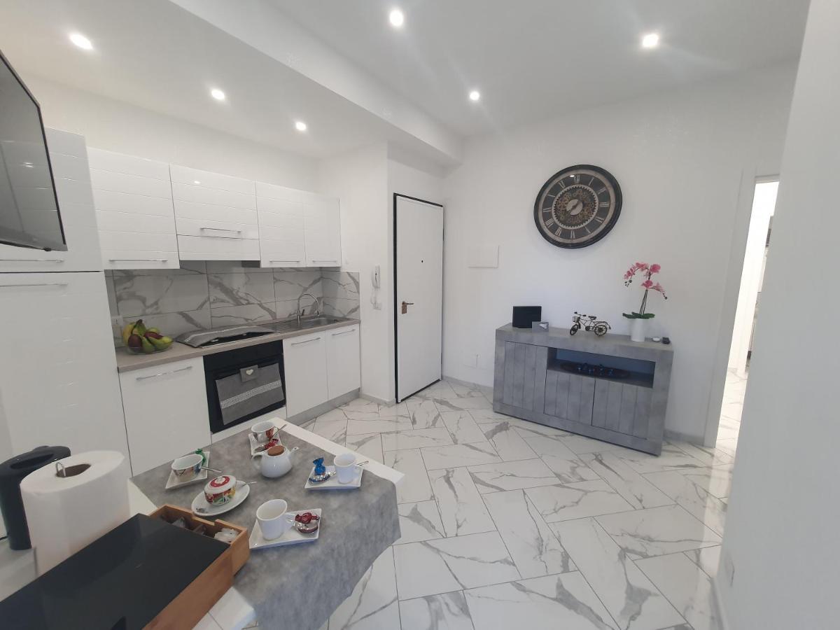 Giori Bed and Breakfast Giardini-Naxos Buitenkant foto