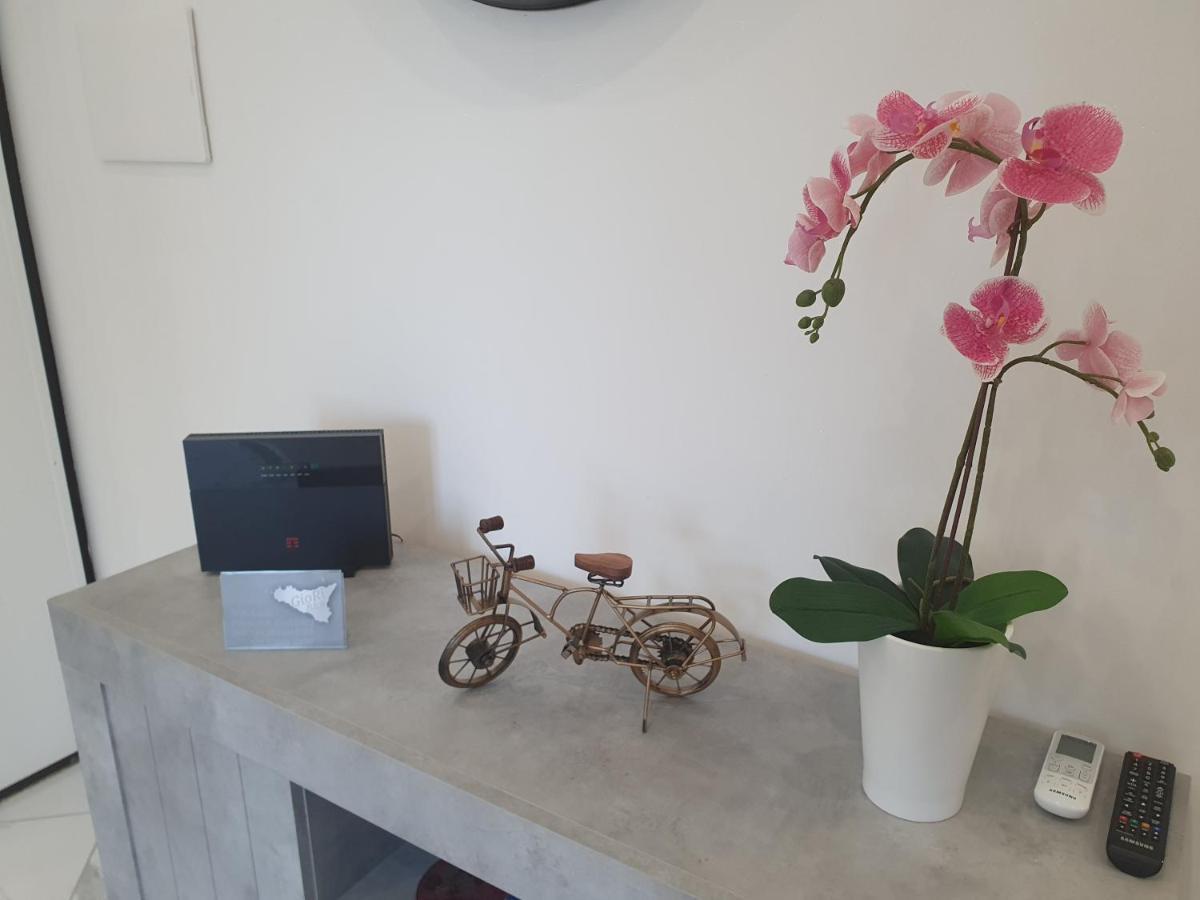 Giori Bed and Breakfast Giardini-Naxos Buitenkant foto